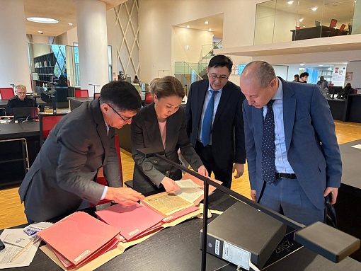 Президент Архиві делегациясының Францияға іссапары